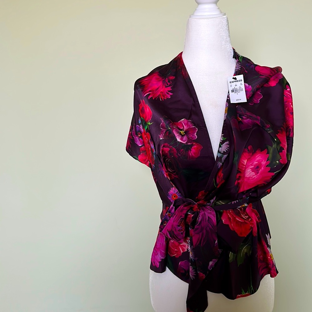 Express Floral Blouse - L